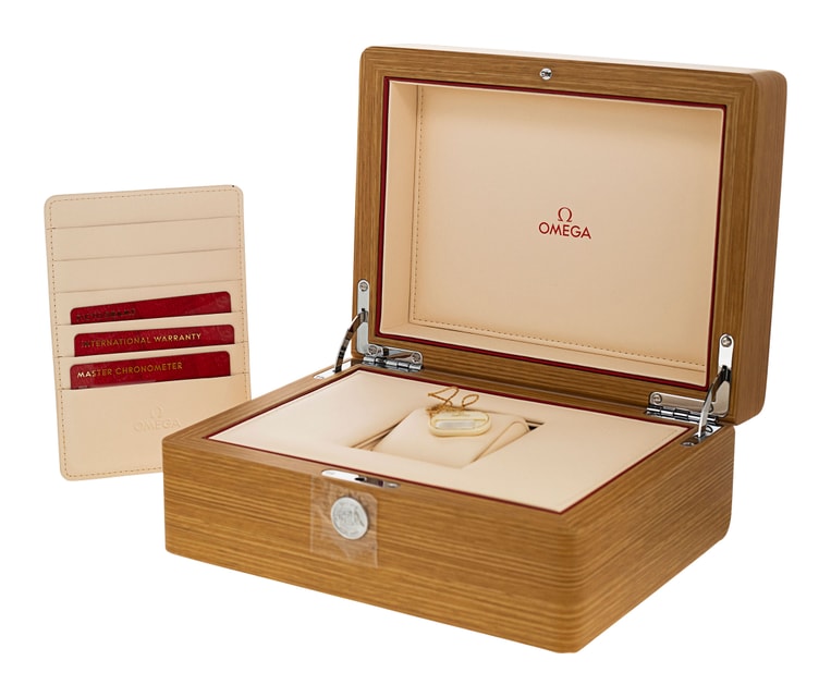 Omega Speedmaster Racing 329.32.44.51.06.001 Image 5